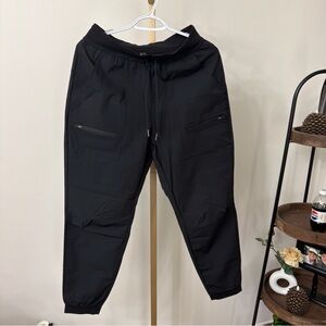 HALARA Women's Black Joggers